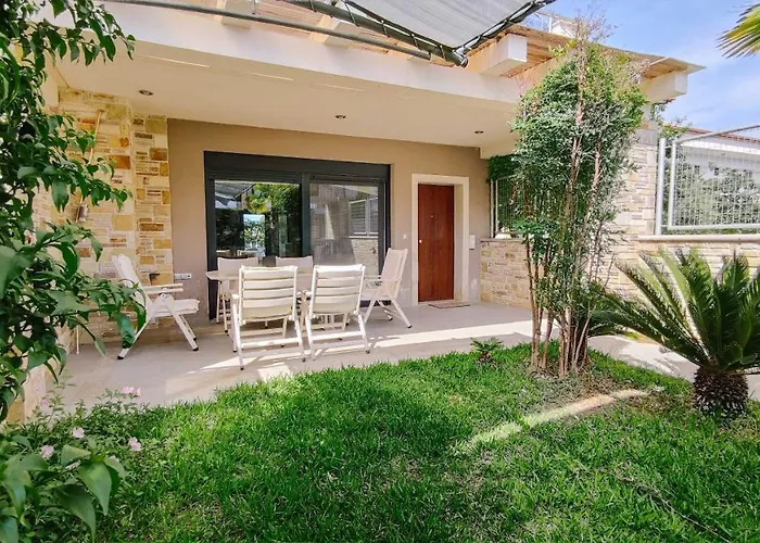 Tatil Evi Kristina With Private Patio